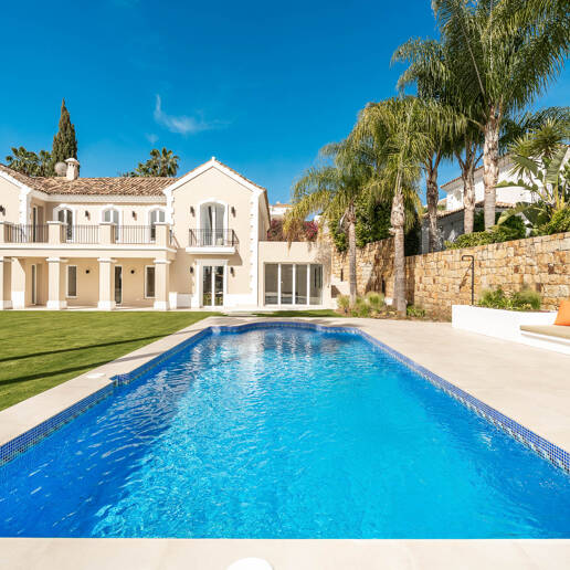 Villa till salu i Nueva Andalucia, Marbella