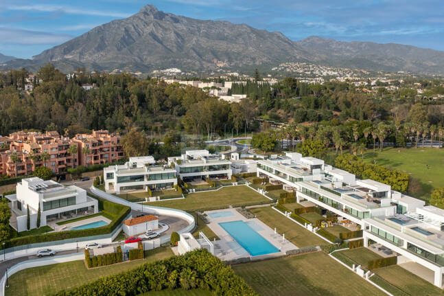 Parhus till salu i Marbella Golden Mile