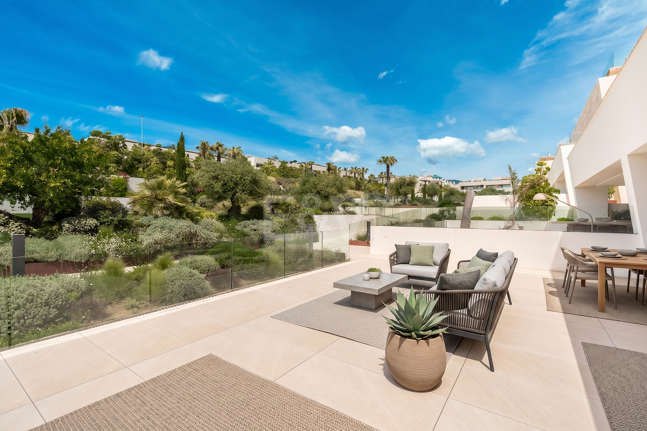 Exclusive Duplex Garden Apartment in Epic by Fendi Steps from Puente Romano Beach Resort