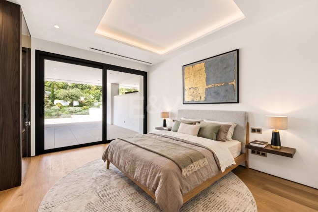 Exclusive Duplex Garden Apartment in Epic by Fendi Steps from Puente Romano Beach Resort