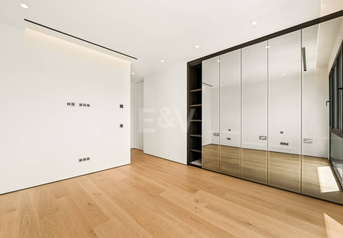 Exclusive Duplex Garden Apartment in Epic by Fendi Steps from Puente Romano Beach Resort