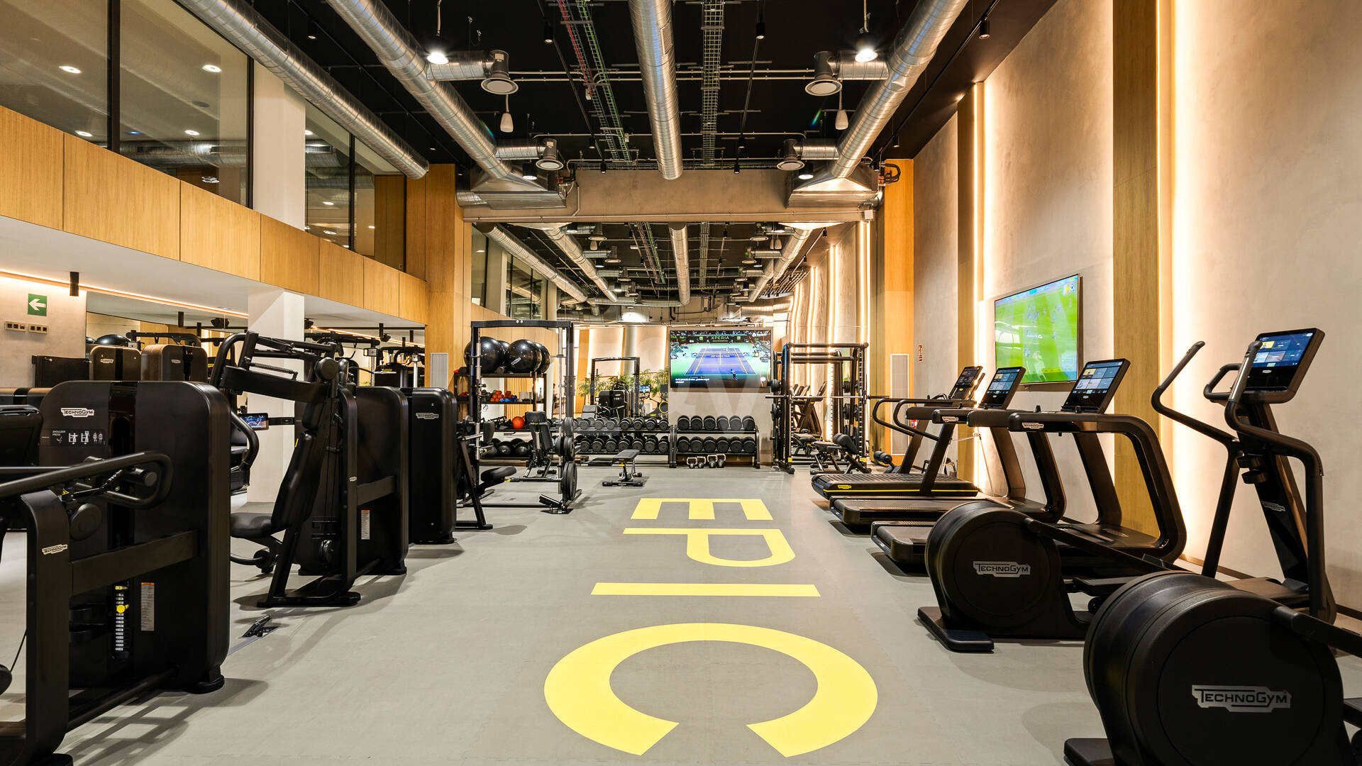 Exclusive Duplex Garden Apartment in Epic by Fendi Steps from Puente Romano Beach Resort