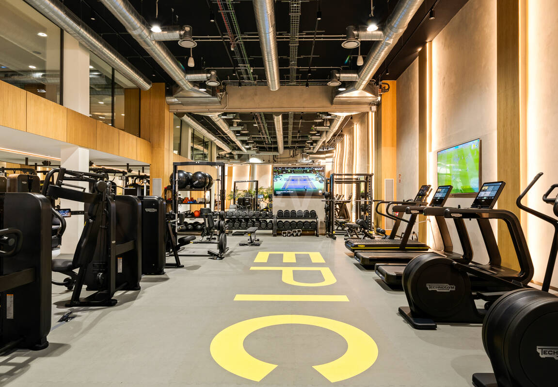 Exclusive Duplex Garden Apartment in Epic by Fendi Steps from Puente Romano Beach Resort