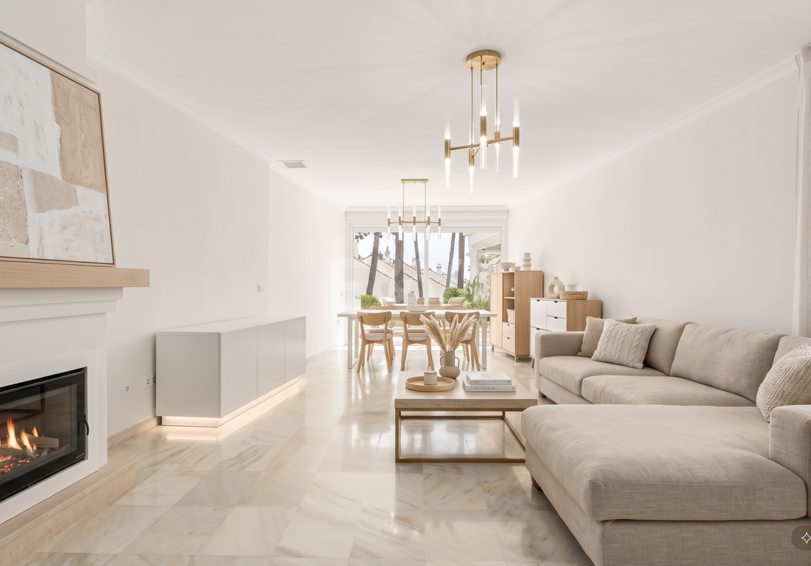 Townhouse z widokiem na morze i silny potencjał w Nagüeles, Golden Mile