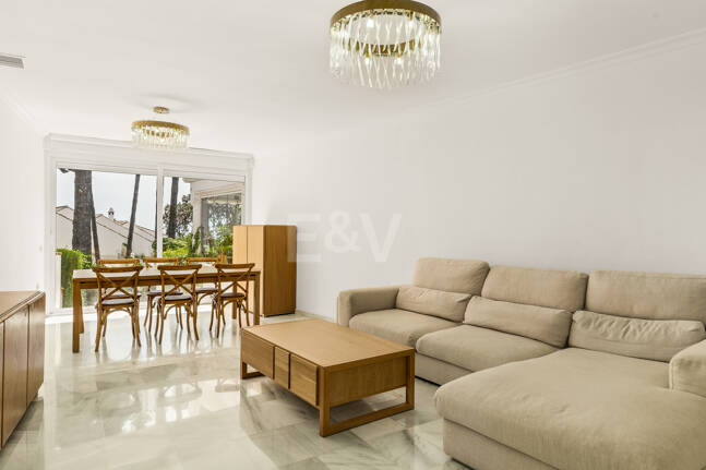 Reihenhaus Mit Meerblick Und Großem Potenzial In Nagüeles, Goldene Meile