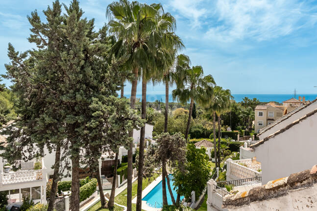 Reihenhaus Mit Meerblick Und Großem Potenzial In Nagüeles, Goldene Meile