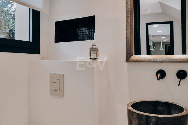 Stilvolles Haus mit traumhaftem Meerblick in Marbella Hill Club