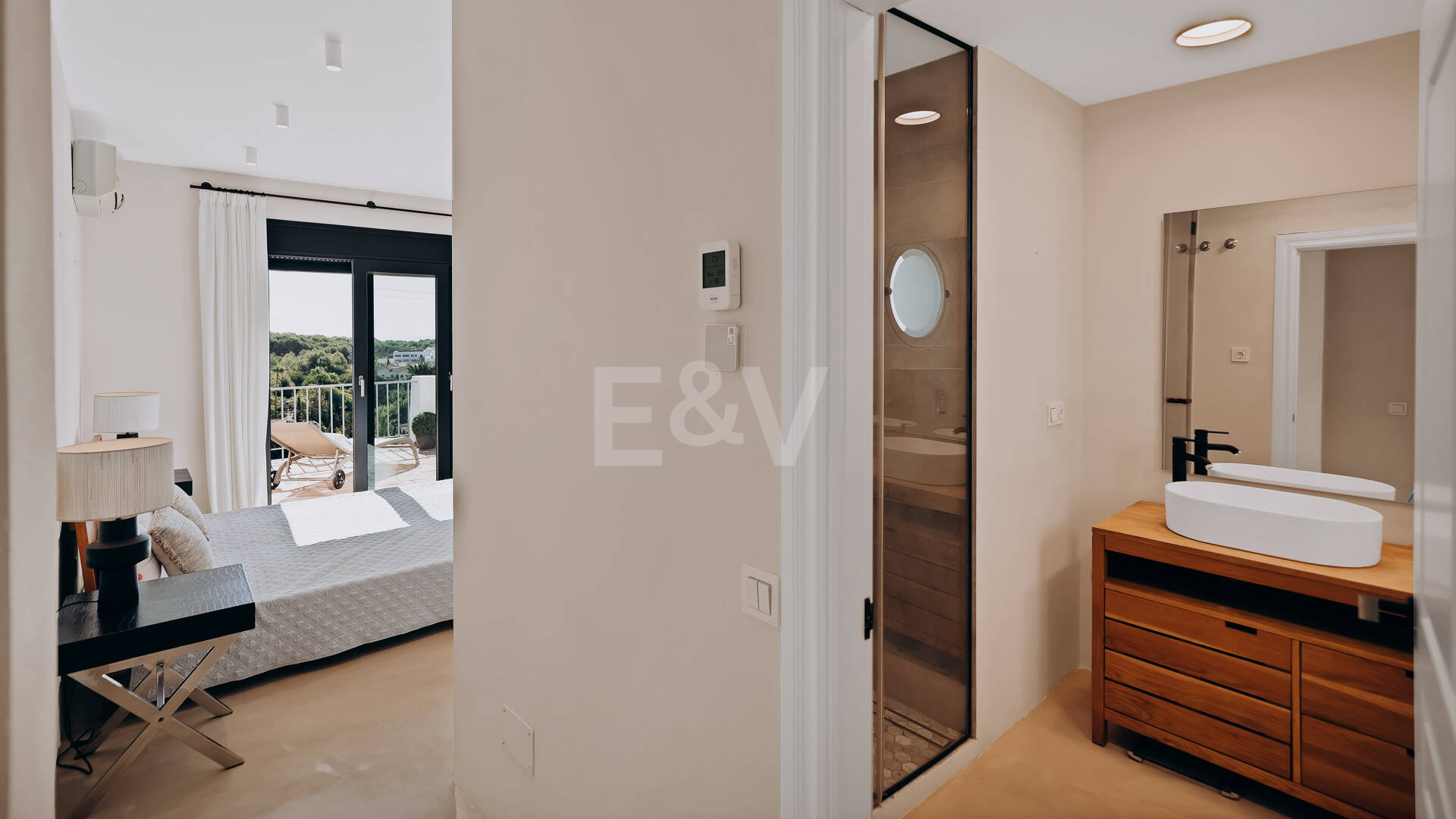 Stilvolles Haus mit traumhaftem Meerblick in Marbella Hill Club