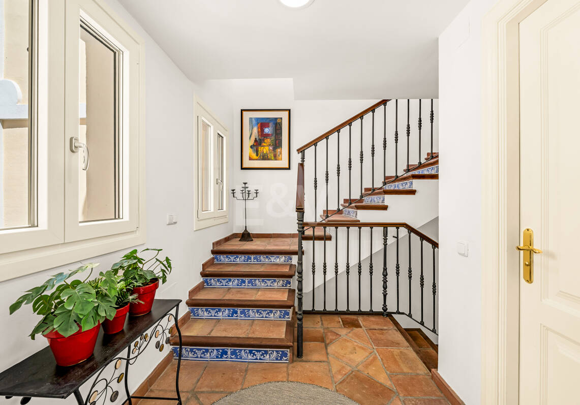 Encantadora casa adosada de 3 dormitorios con vistas panorámicas al mar en La Heredia