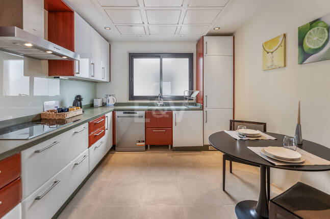 Appartement à louer en Marbella Golden Mile, Marbella (Toutes les zones)