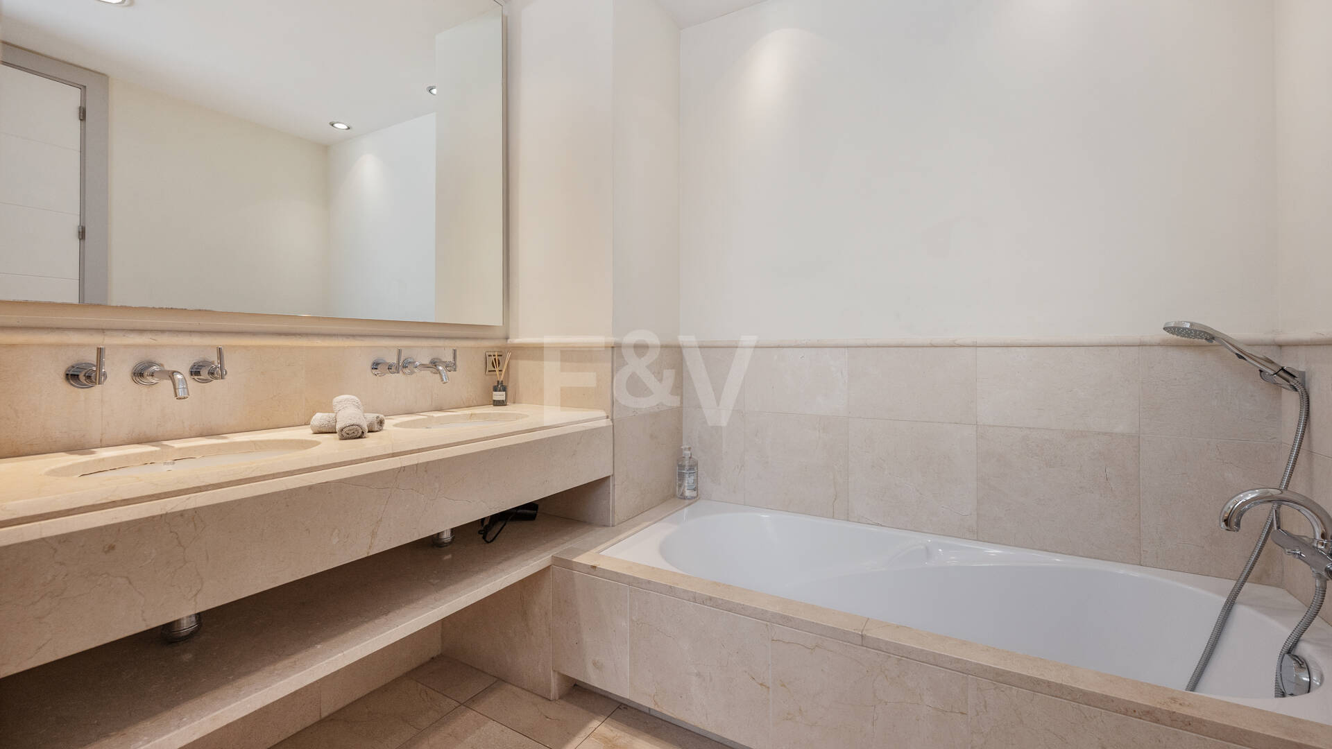 Appartement à louer en Marbella Golden Mile, Marbella (Toutes les zones)