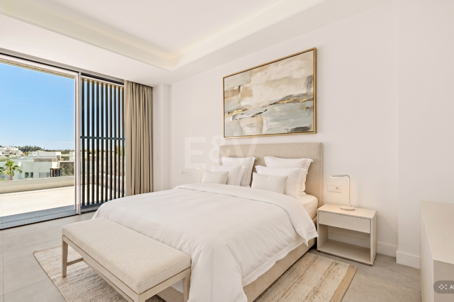 Luxury 4-Bedroom Duplex Penthouse with Private Rooftop Pool Fronting Santa Clara Golf
