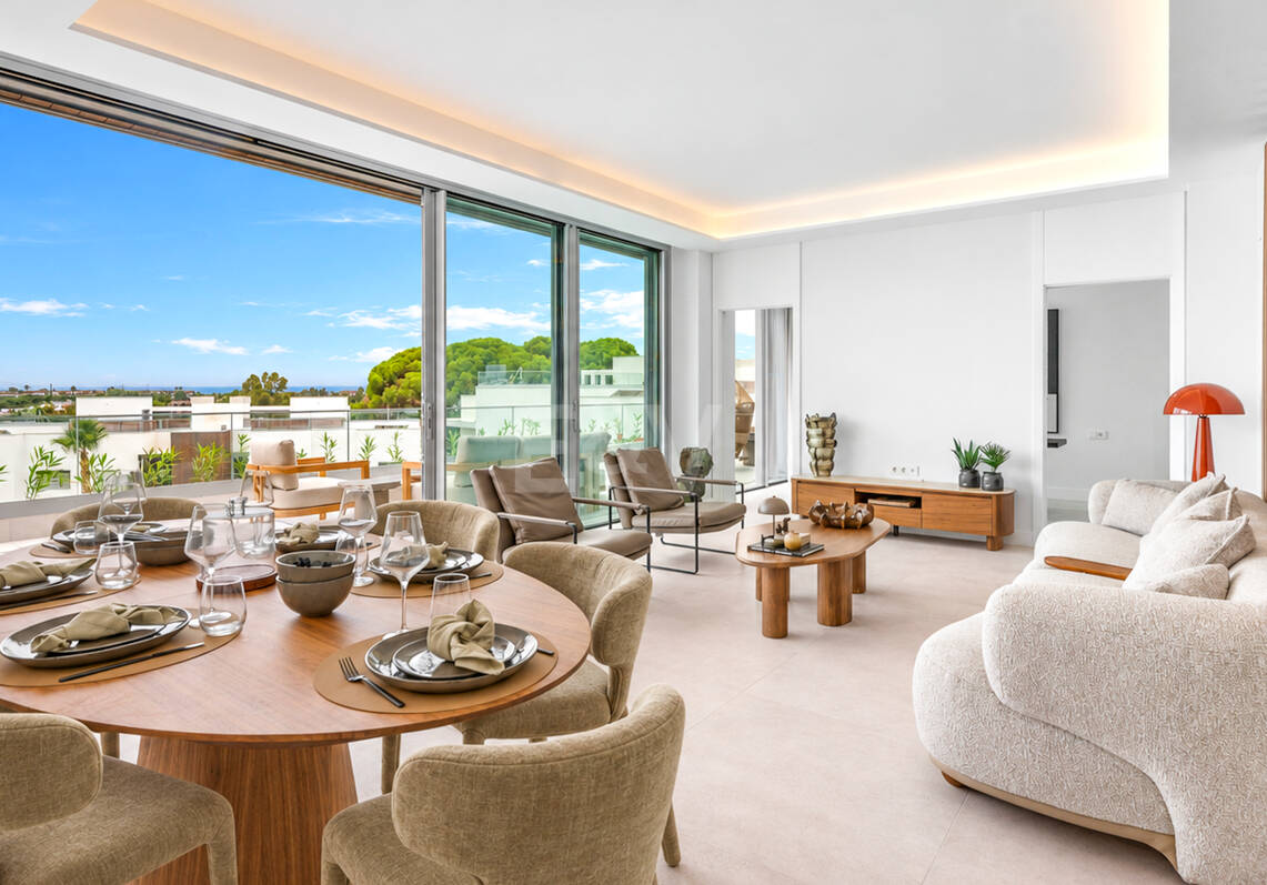 Luksusowy dwupoziomowy penthouse z czterema sypialniami i prywatnym basenem na dachu, z widokiem na pole golfowe Santa Clara