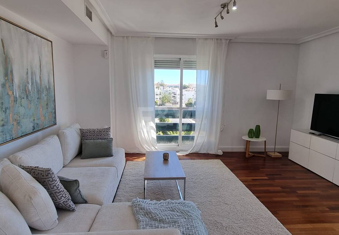 Appartement Terrasse à louer en Marbella Golden Mile, Marbella (Toutes les zones)