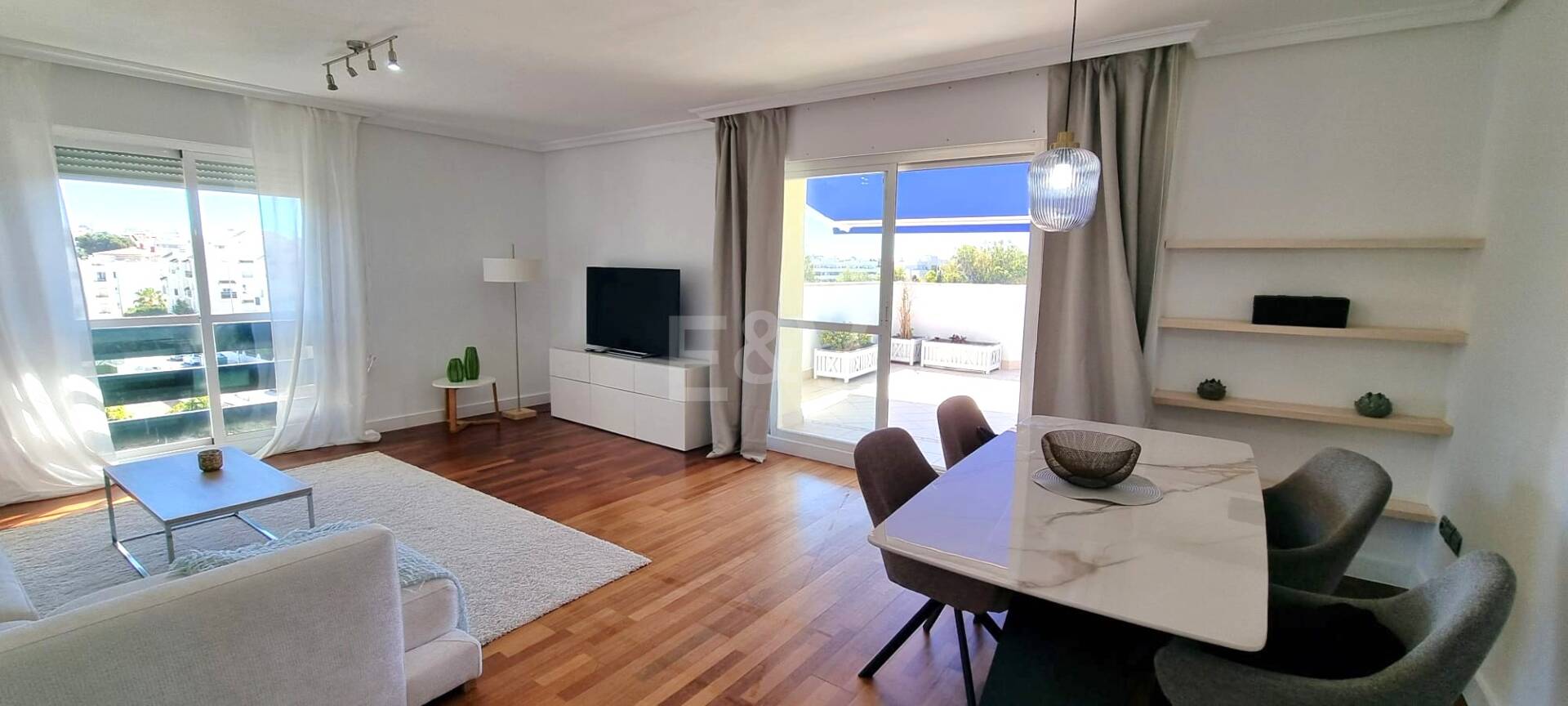 Appartement Terrasse à louer en Marbella Golden Mile, Marbella (Toutes les zones)