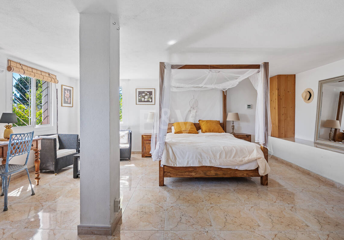 Finca con amplia parcela y potencial para proyecto boutique hotel o residencia exclusiva