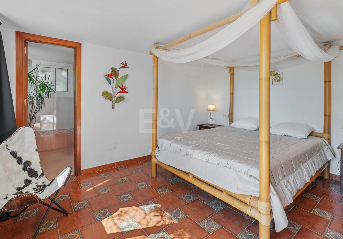 Finca con amplia parcela y potencial para proyecto boutique hotel o residencia exclusiva