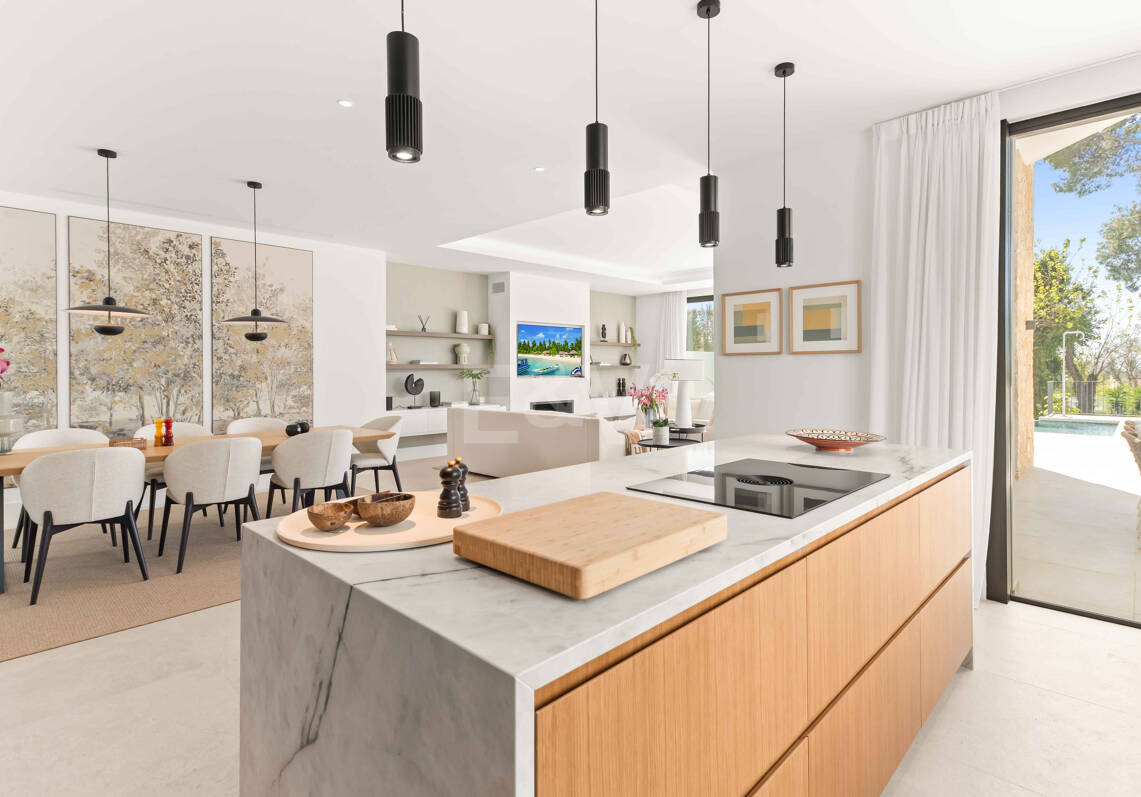 Impressionnant nouvelle villa avec retreat de toit et piscine privée près du centre-ville