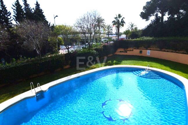 Gemütliche 3-Zimmer-Wohnung in Nueva Andalucía. Verfügbar zur mittel- bis langfristigen Miete ab Juli 2026 – Toplage nahe Puerto Banús und Marbella