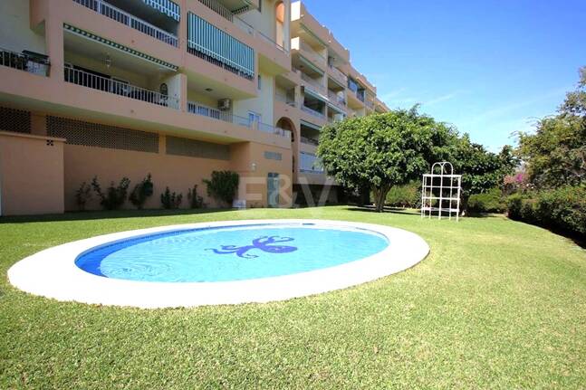 Gemütliche 3-Zimmer-Wohnung in Nueva Andalucía. Verfügbar zur mittel- bis langfristigen Miete ab Juli 2026 – Toplage nahe Puerto Banús und Marbella