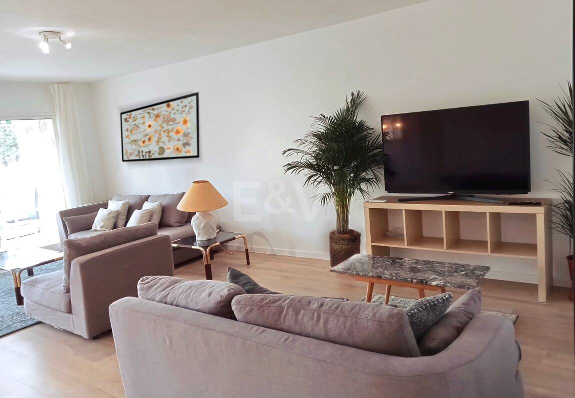 Gemütliche 3-Zimmer-Wohnung in Nueva Andalucía. Verfügbar zur mittel- bis langfristigen Miete ab Juli 2026 – Toplage nahe Puerto Banús und Marbella