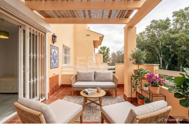 Apartamento orientado al sur en excelente ubicación junto a la playa