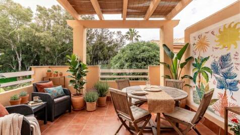 Apartamento orientado al sur en excelente ubicación junto a la playa