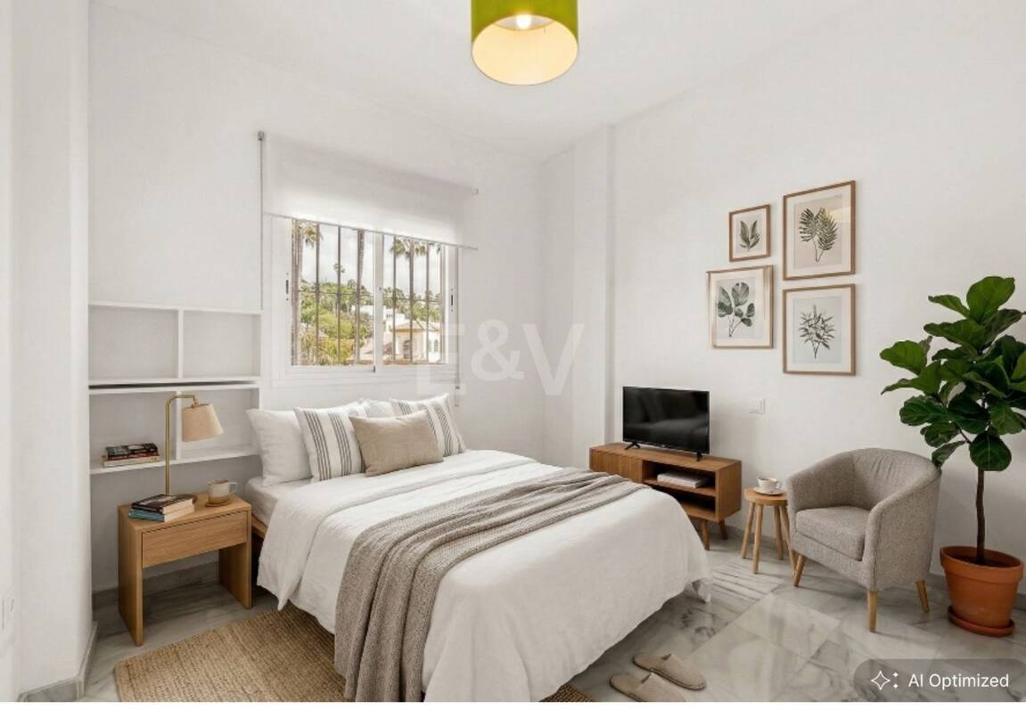 Apartamento orientado al sur en excelente ubicación junto a la playa