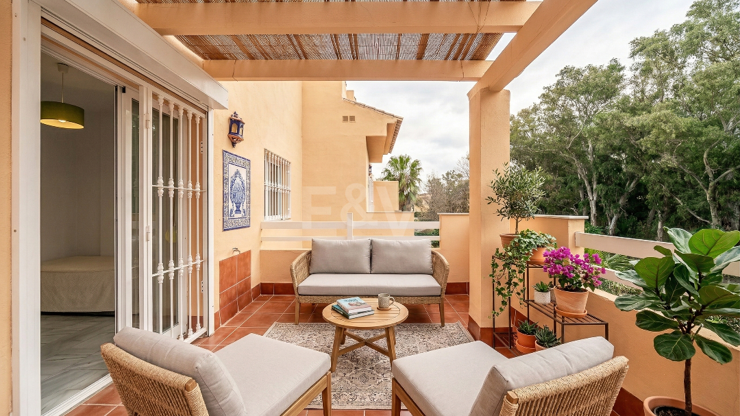 Apartamento orientado al sur en excelente ubicación junto a la playa