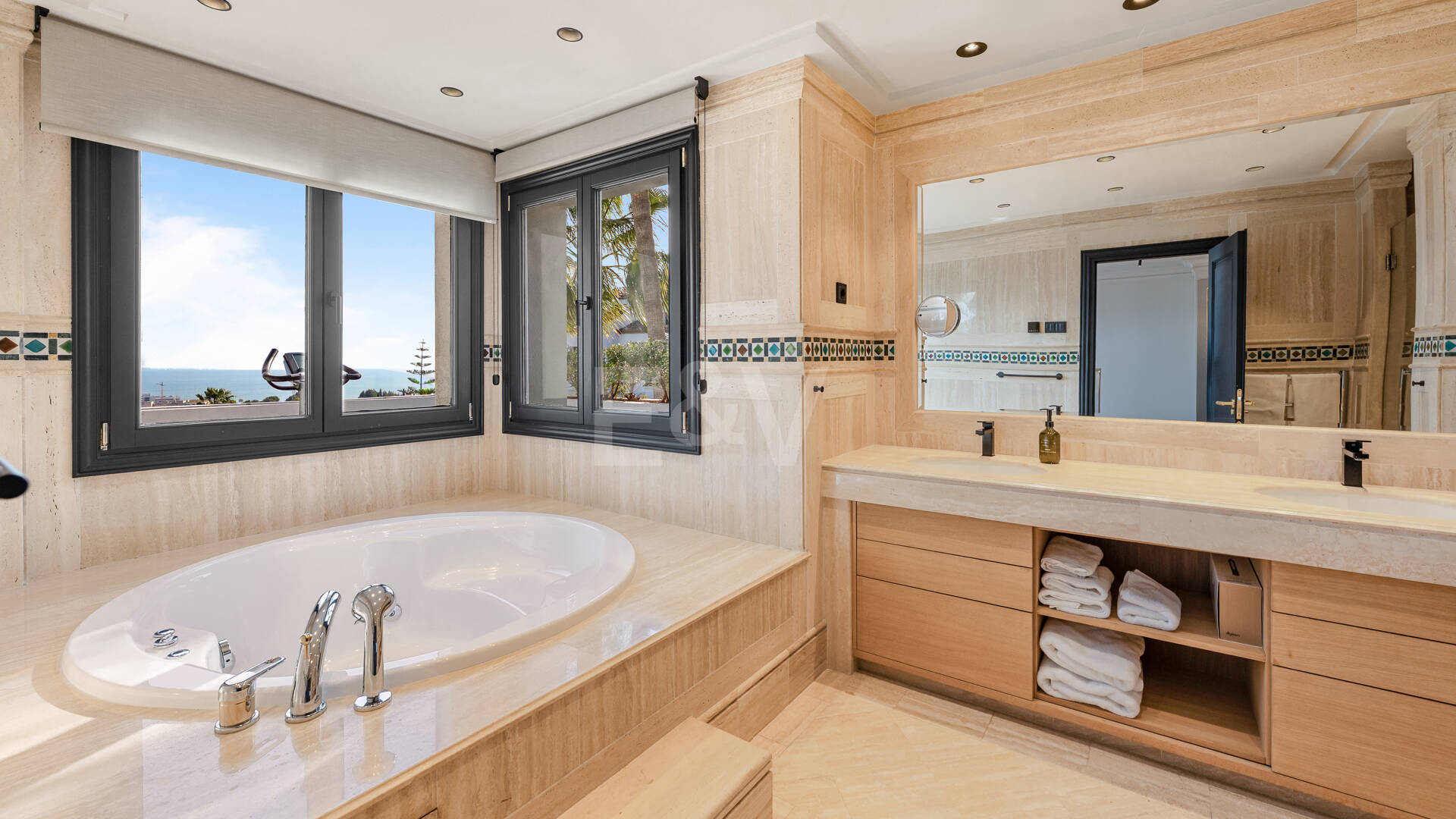 Appartement Terrasse à louer en Marbella Golden Mile, Marbella (Toutes les zones)