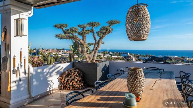An Elevated Residence with Panoramic Sea Views in Sierra Blanca Gated Community, maximum privacy in Marbella