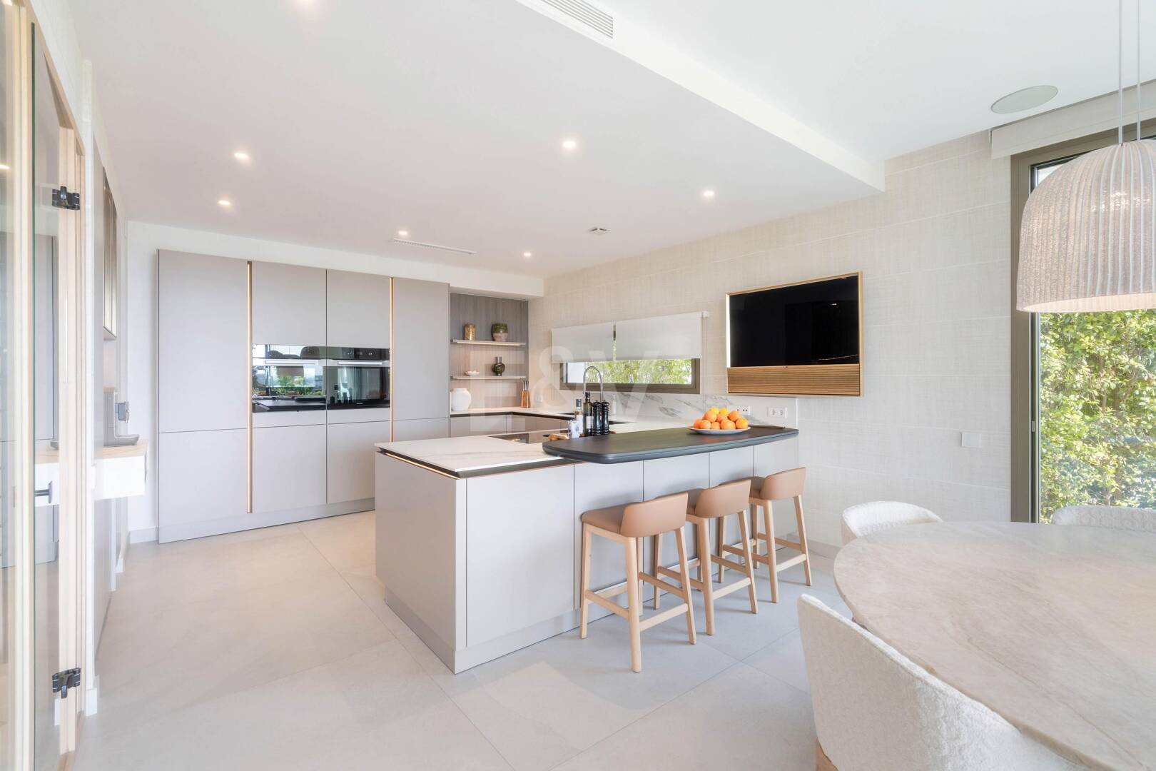 Villa luxueuse avec toit Oasis au-dessus de la vallée du Golf