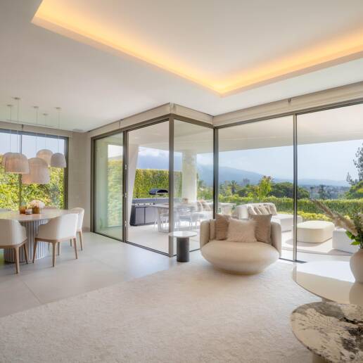 Villa luxueuse avec toit Oasis au-dessus de la vallée du Golf