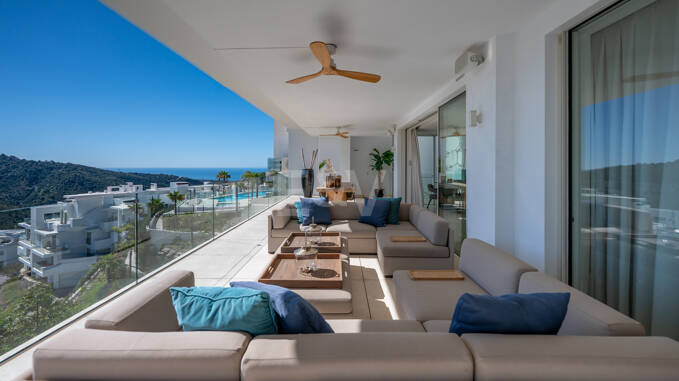 Apartamento totalmente amueblado con vistas panorámicas en Palo Alto