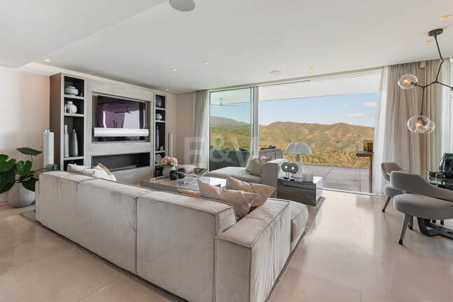 W pełni umeblowany apartament z panoramicznymi widokami w Palo Alto