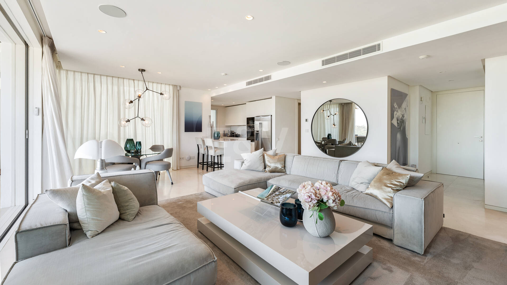 W pełni umeblowany apartament z panoramicznymi widokami w Palo Alto