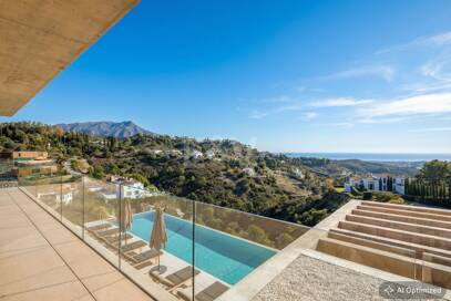 Elegancia estilo moderno con vistas panorámicas al mar