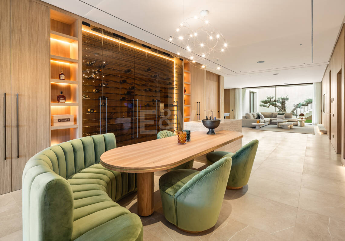 Elevated Modern Elegance with Panoramic Sea Views in El Madroñal