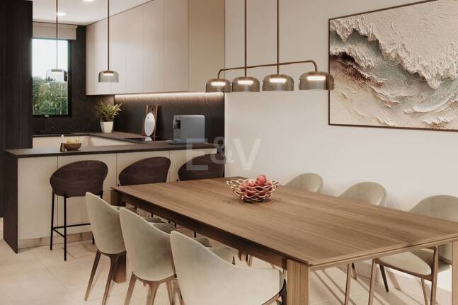 Elevated Contemporary Living With Panoramic Sea Views in Elviria Hills