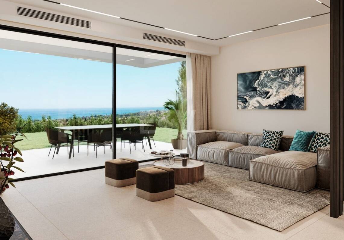 Podwyższone współczesne życie z widokiem na morze panoramiczne w Elviria Hills