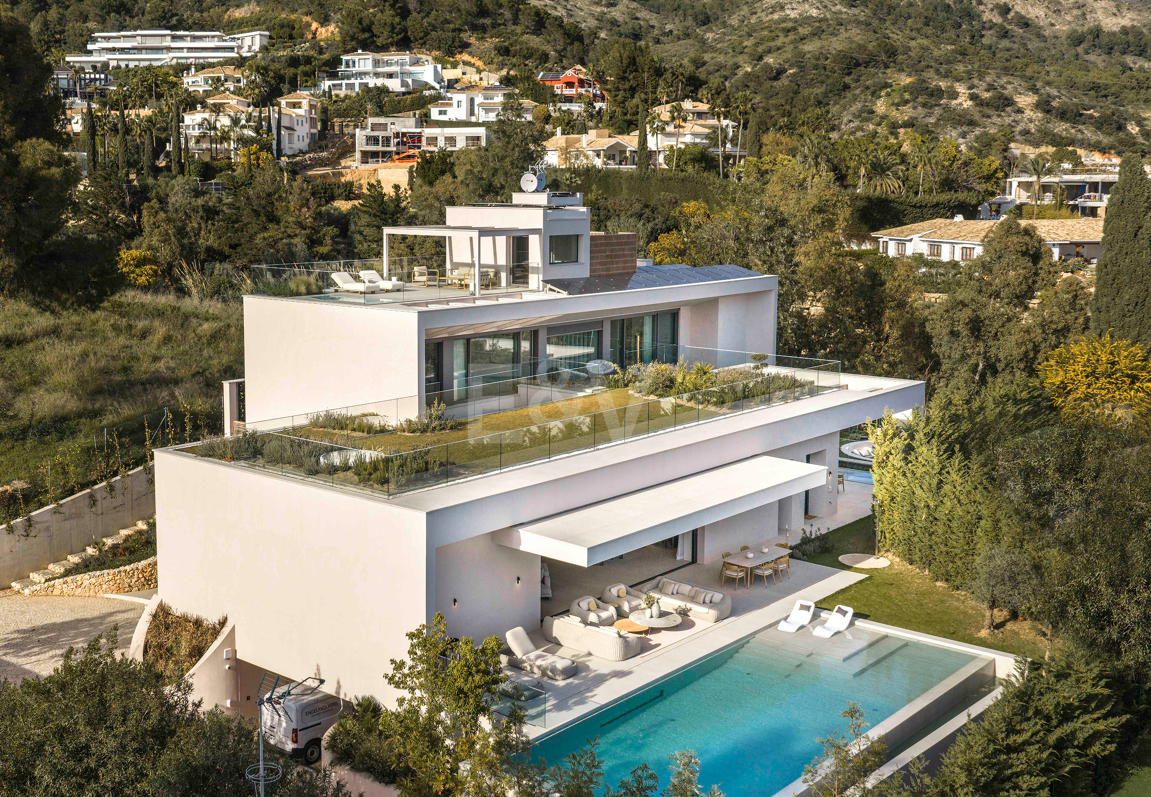 The World’s Only Villa Awarded the Highest Sustainability Certification