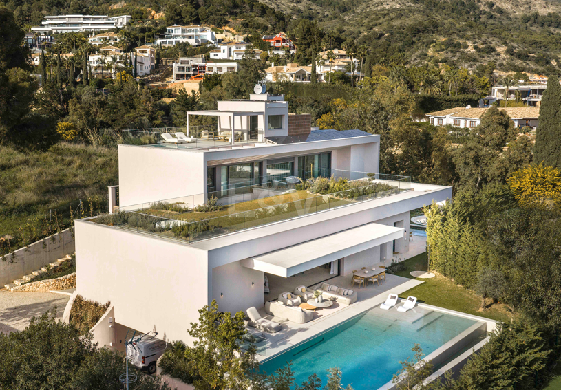 The World’s Only Villa Awarded the Highest Sustainability Certification