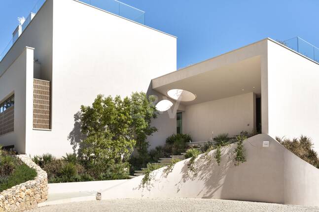 The World’s Only Villa Awarded the Highest Sustainability Certification