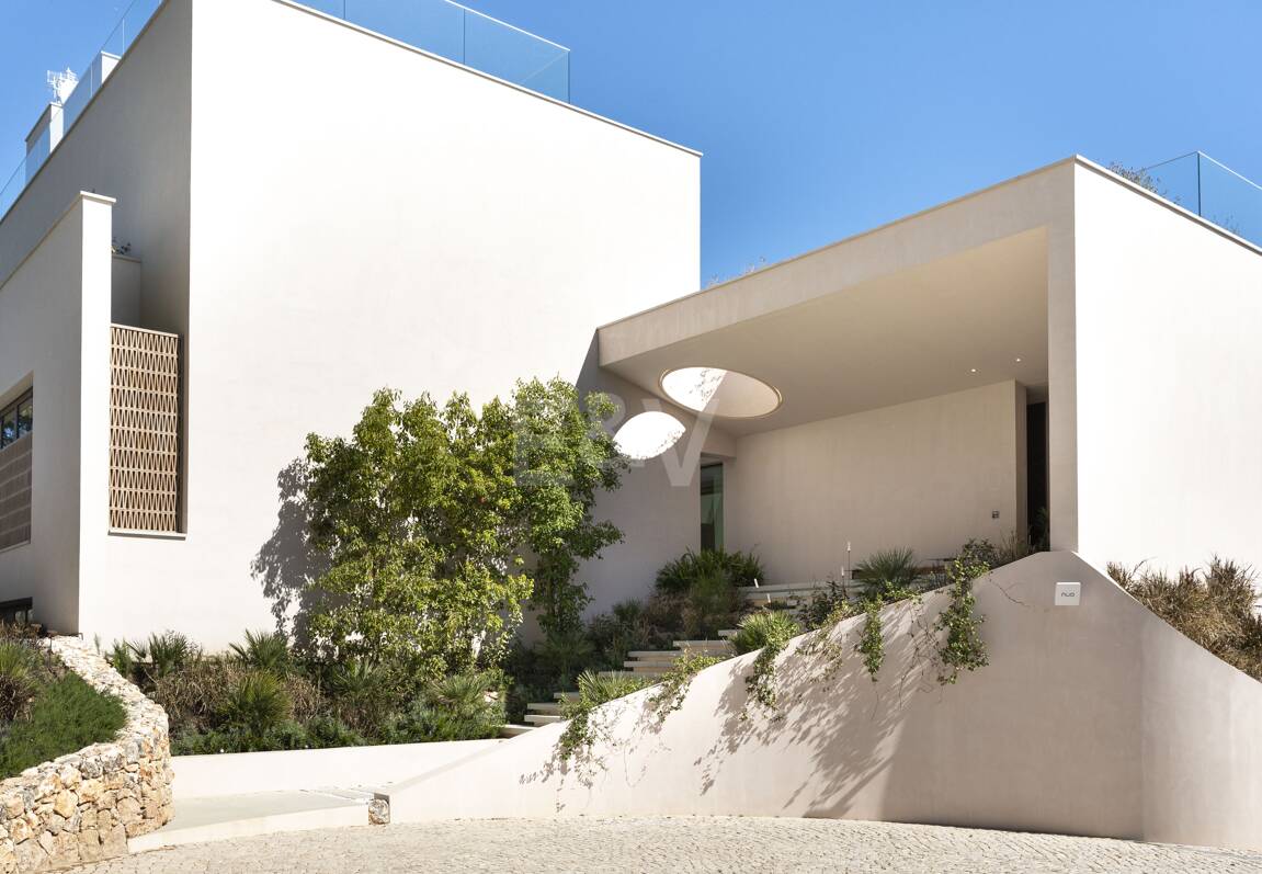 The World’s Only Villa Awarded the Highest Sustainability Certification