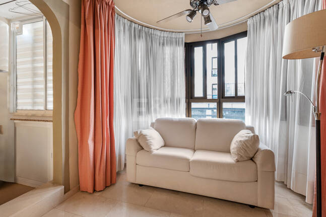 Zentrales Apartment mit Pool in Marbella