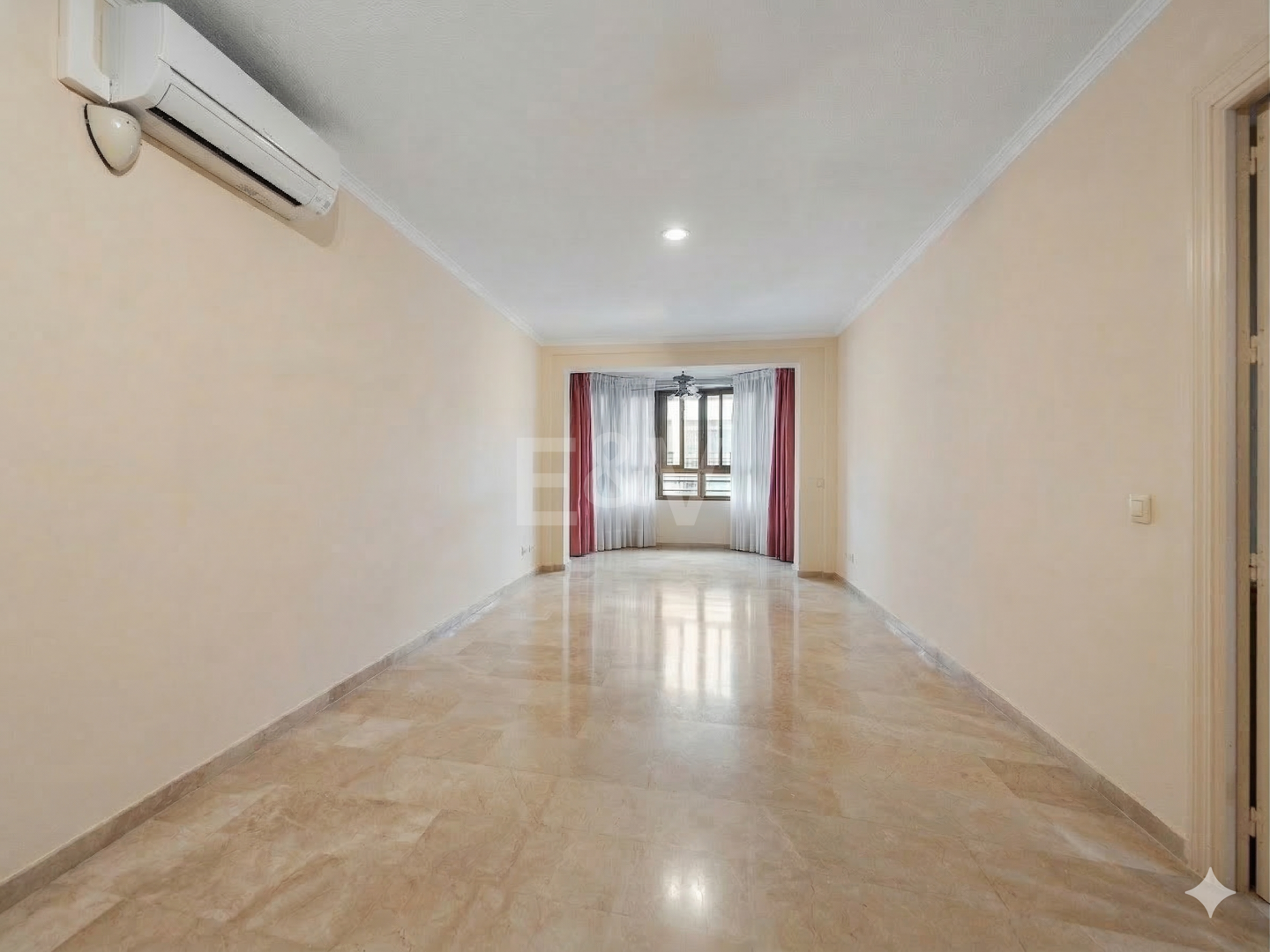 Zentrales Apartment mit Pool in Marbella