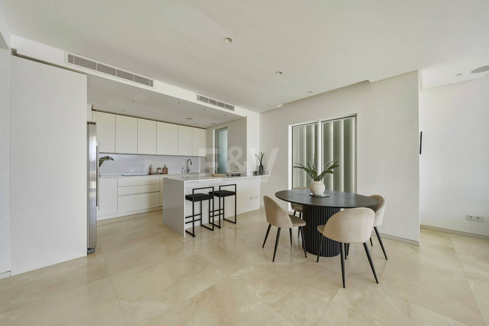 Rare Opportunity: Best-Priced 3-Bedroom Apartment in Palo Alto