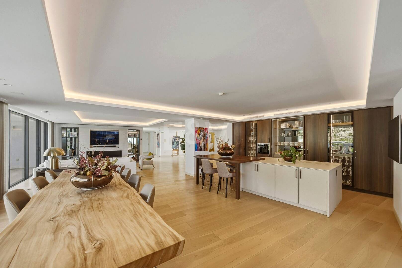 Rare Opportunity: Best-Priced 3-Bedroom Apartment in Palo Alto