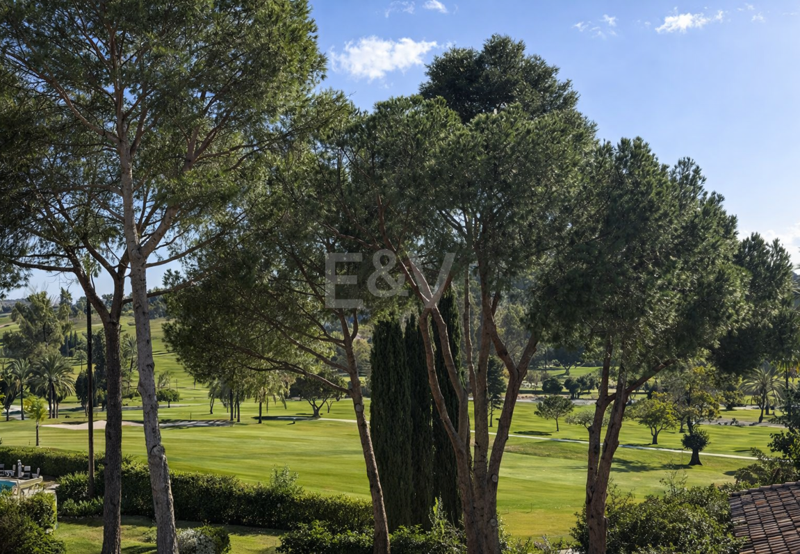 Moderne Off-Plan-Villa mit privatem Pool und Panoramablick