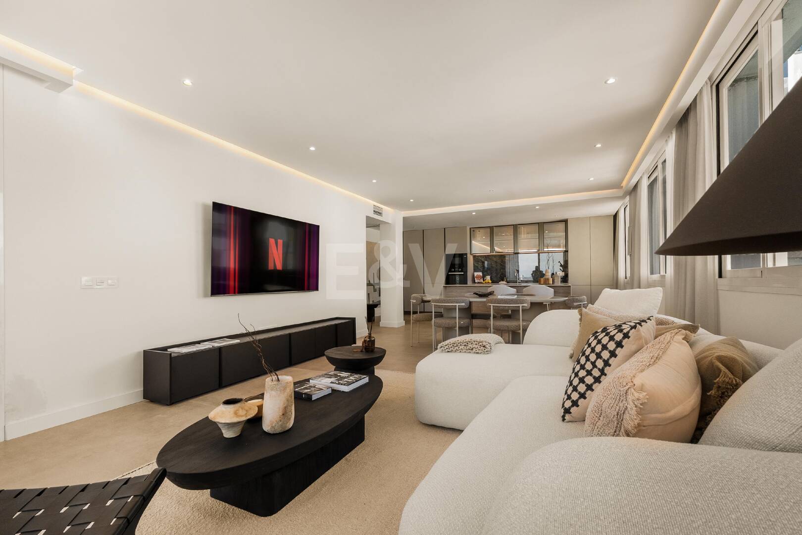 Wybitny Penthouse z zapierającym dech w piersiach Widok